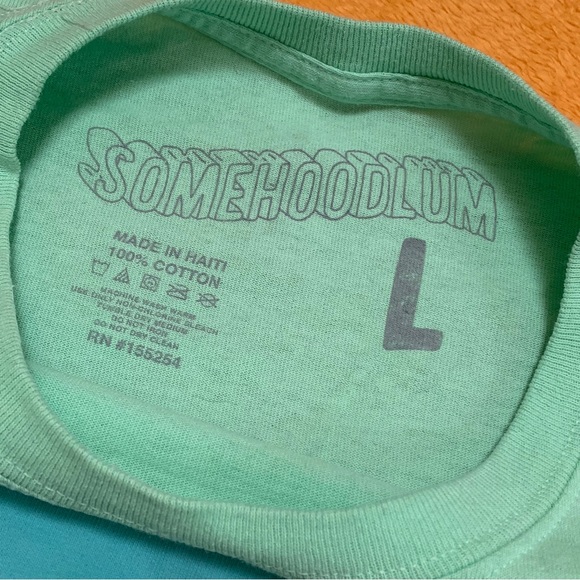 ZUMIEZ mint green tee with skittles graphic - Picture 3 of 3